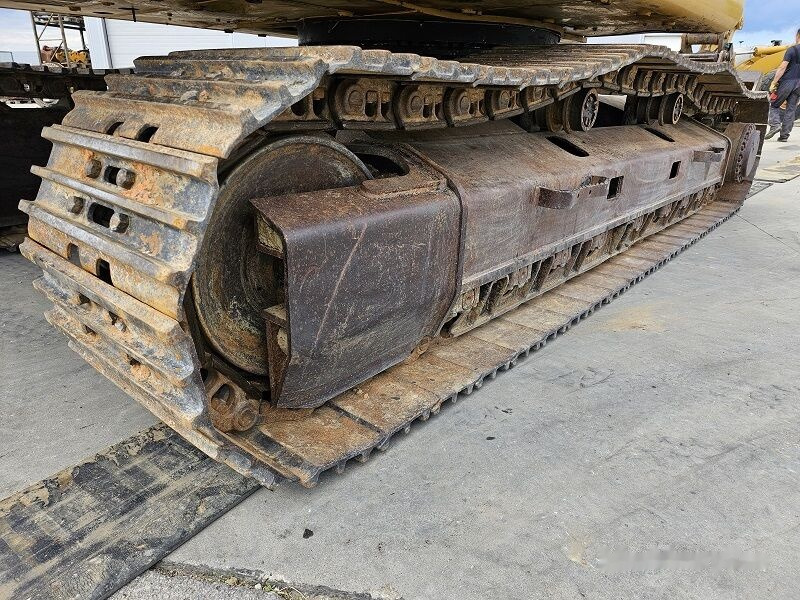 Bager goseničar Caterpillar 329ELN: slika 23