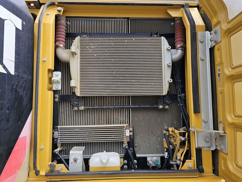 Bager goseničar Caterpillar 329ELN: slika 21