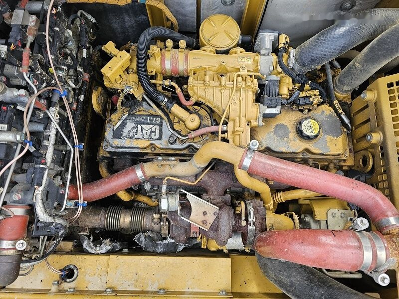 Bager goseničar Caterpillar 329ELN: slika 18
