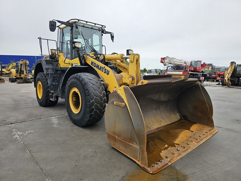 KOMATSU WA380-8 - Kolesni nakladalec: slika 5 KOMATSU WA380-8 - Kolesni nakladalec: slika 5