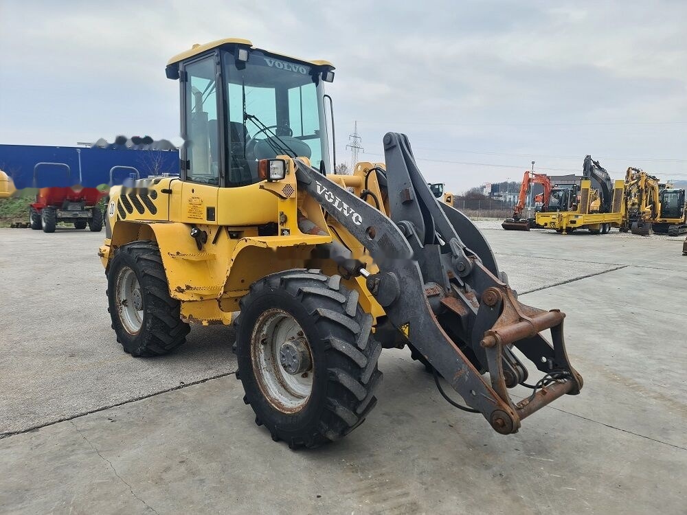 Volvo L40B - Kolesni nakladalec: slika 5 Volvo L40B - Kolesni nakladalec: slika 5