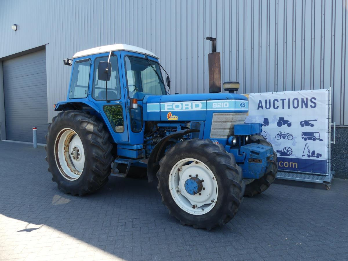 Ford 8210 - Traktor: slika 5 Ford 8210 - Traktor: slika 5