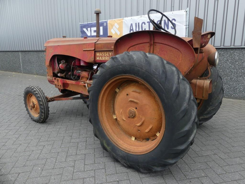 Massey Harris 30K - Traktor: slika 5 Massey Harris 30K - Traktor: slika 5