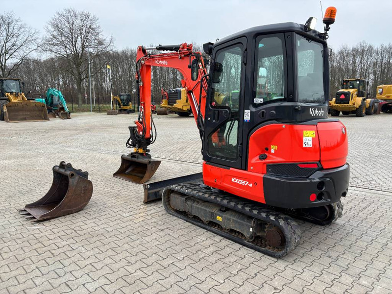 Kubota KX 037-4 - Mini bager: slika 2 Kubota KX 037-4 - Mini bager: slika 2