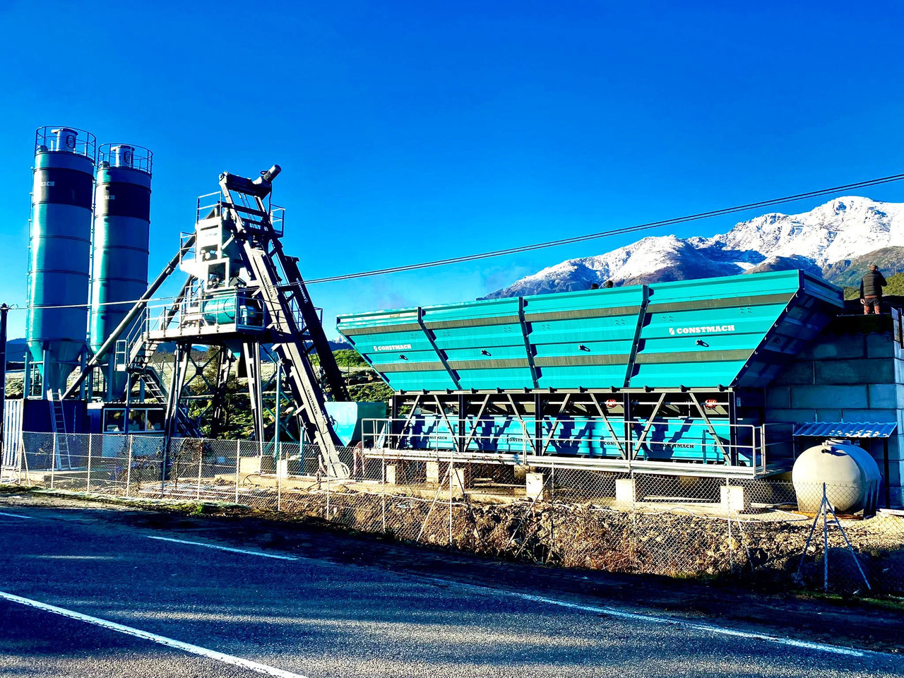 Constmach 100 m³/h Compact Concrete Batching Plant - Betonarna: slika 1 Constmach 100 m³/h Compact Concrete Batching Plant - Betonarna: slika 1