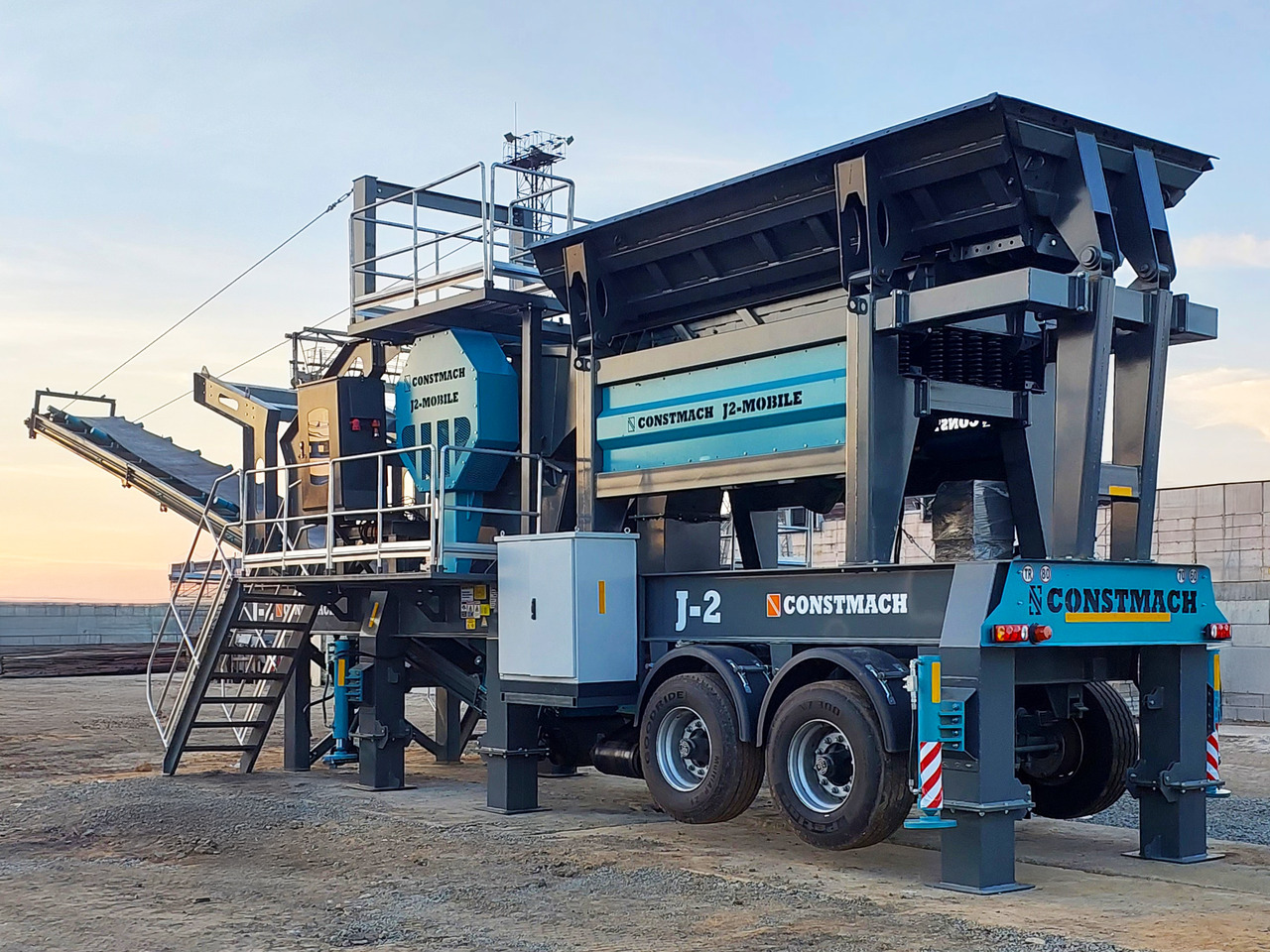 Constmach Mobile Jaw Crusher (Mobile Crusher) With Capacity Of 120-150 Tons - Mobilni drobilec: slika 2 Constmach Mobile Jaw Crusher (Mobile Crusher) With Capacity Of 120-150 Tons - Mobilni drobilec: slika 2