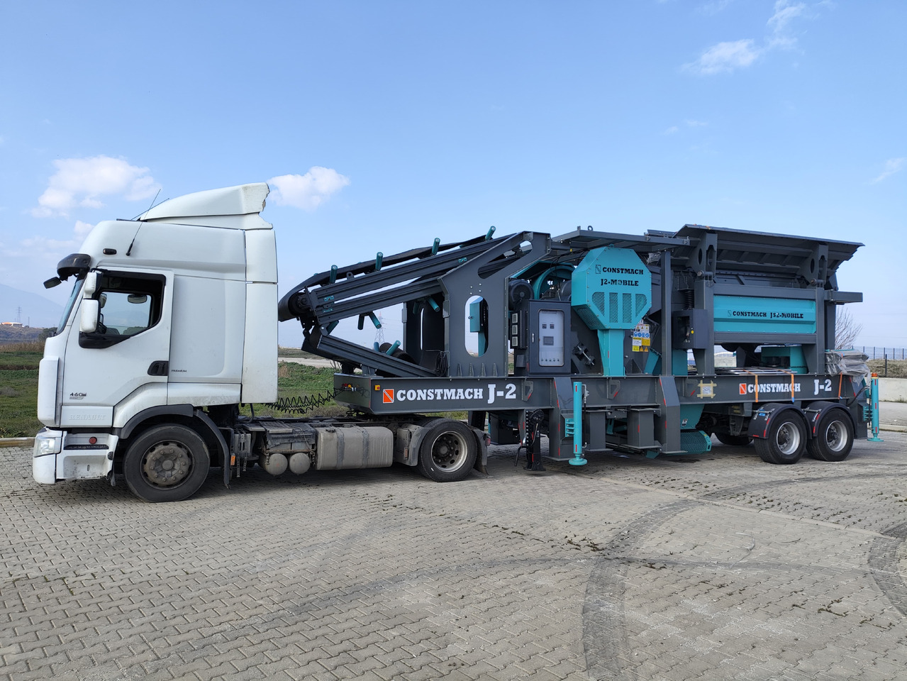 Constmach Mobile Jaw Crusher (Mobile Crusher) With Capacity Of 120-150 Tons - Mobilni drobilec: slika 4 Constmach Mobile Jaw Crusher (Mobile Crusher) With Capacity Of 120-150 Tons - Mobilni drobilec: slika 4