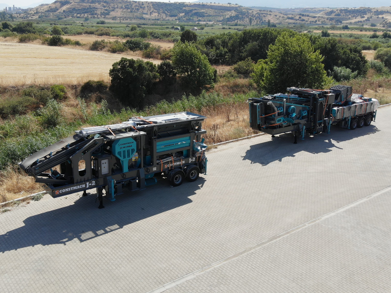 Constmach Mobile Prallbrech- und Siebanlage mit einer Kapazität von 150-200 Tonnen - Mobilni drobilec: slika 2 Constmach Mobile Prallbrech- und Siebanlage mit einer Kapazität von 150-200 Tonnen - Mobilni drobilec: slika 2