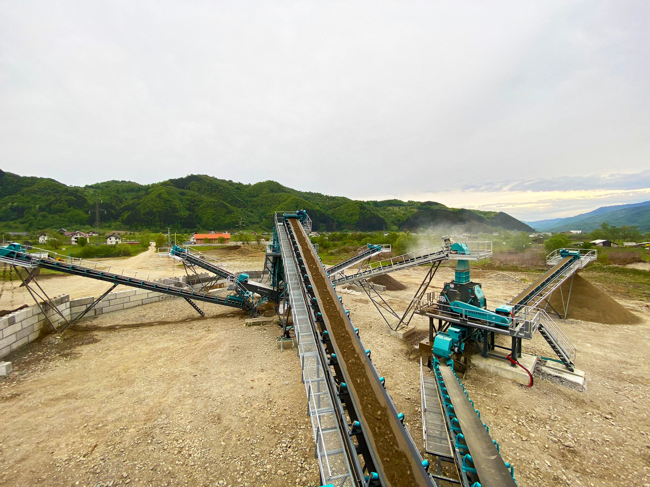 Constmach Stationary Washing And Screening Plant (Sand, Gravel, Gravel Washing And Screening) - Presejalnik: slika 5 Constmach Stationary Washing And Screening Plant (Sand, Gravel, Gravel Washing And Screening) - Presejalnik: slika 5