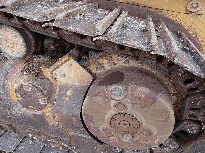 Nakladalec goseničar CAT 963D: slika 18