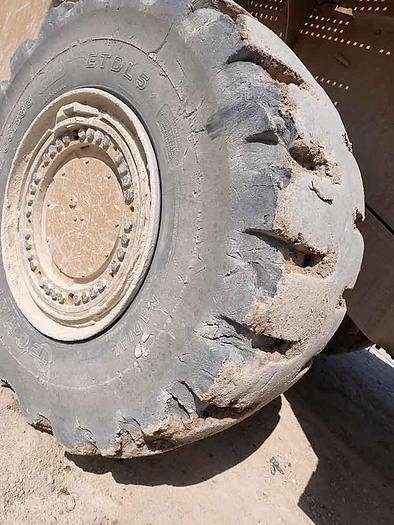 Kolesni nakladalec CAT 988K: slika 27