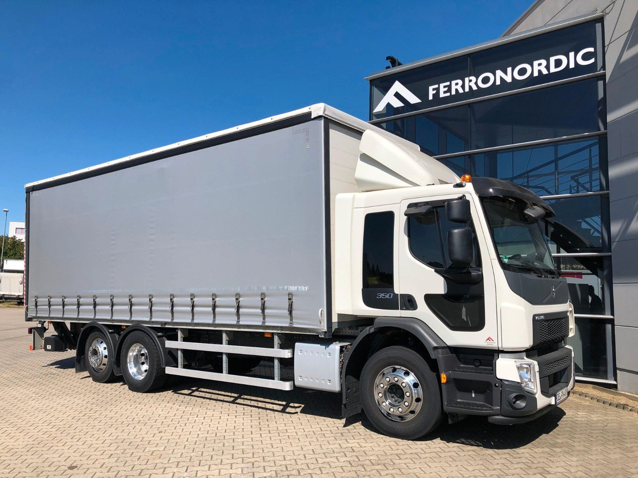 Volvo FE 350 6x2 Lenkachse*ALU*LBW*EDSCHA - Tovornjak s ponjavo: slika 1 Volvo FE 350 6x2 Lenkachse*ALU*LBW*EDSCHA - Tovornjak s ponjavo: slika 1