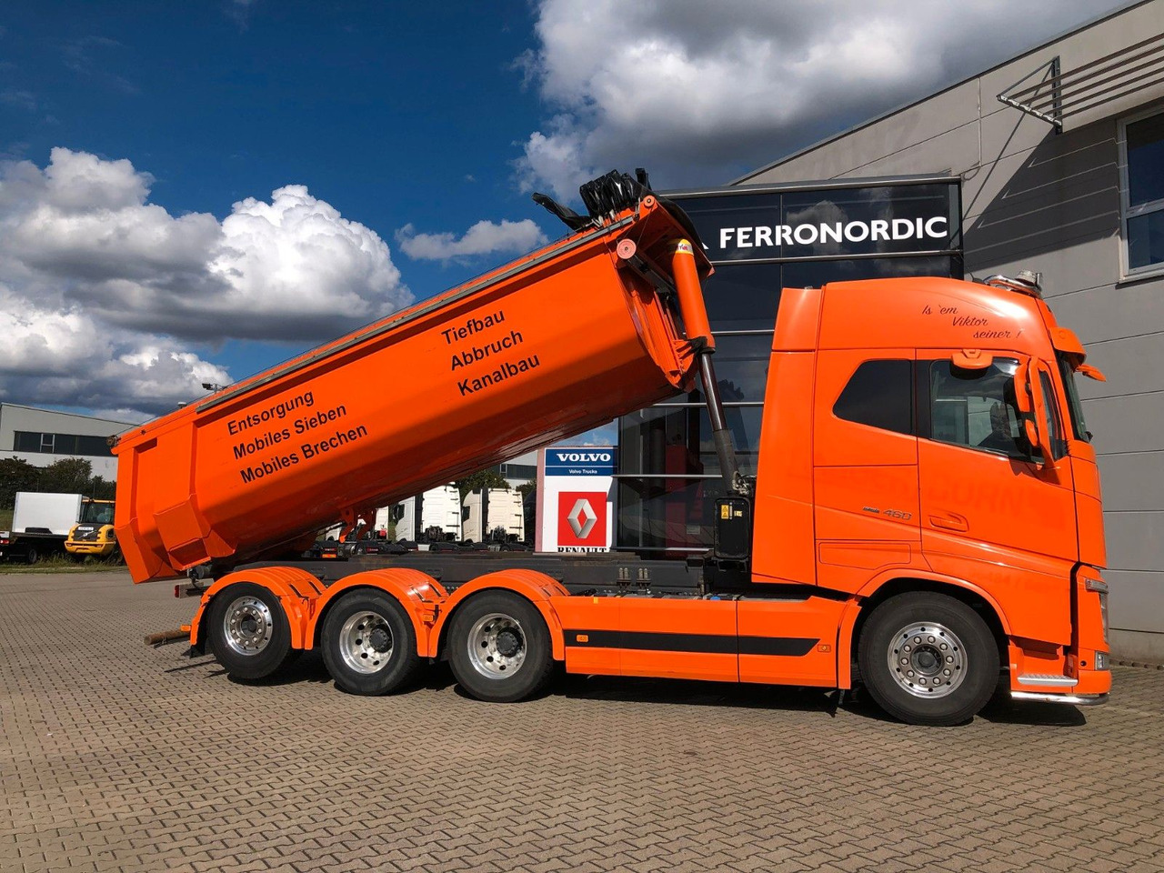 Volvo FH460 8x4 Tridem*Lift+LenkAchse*ALU*AHK*VollLuft - Tovornjak prekucnik: slika 1 Volvo FH460 8x4 Tridem*Lift+LenkAchse*ALU*AHK*VollLuft - Tovornjak prekucnik: slika 1