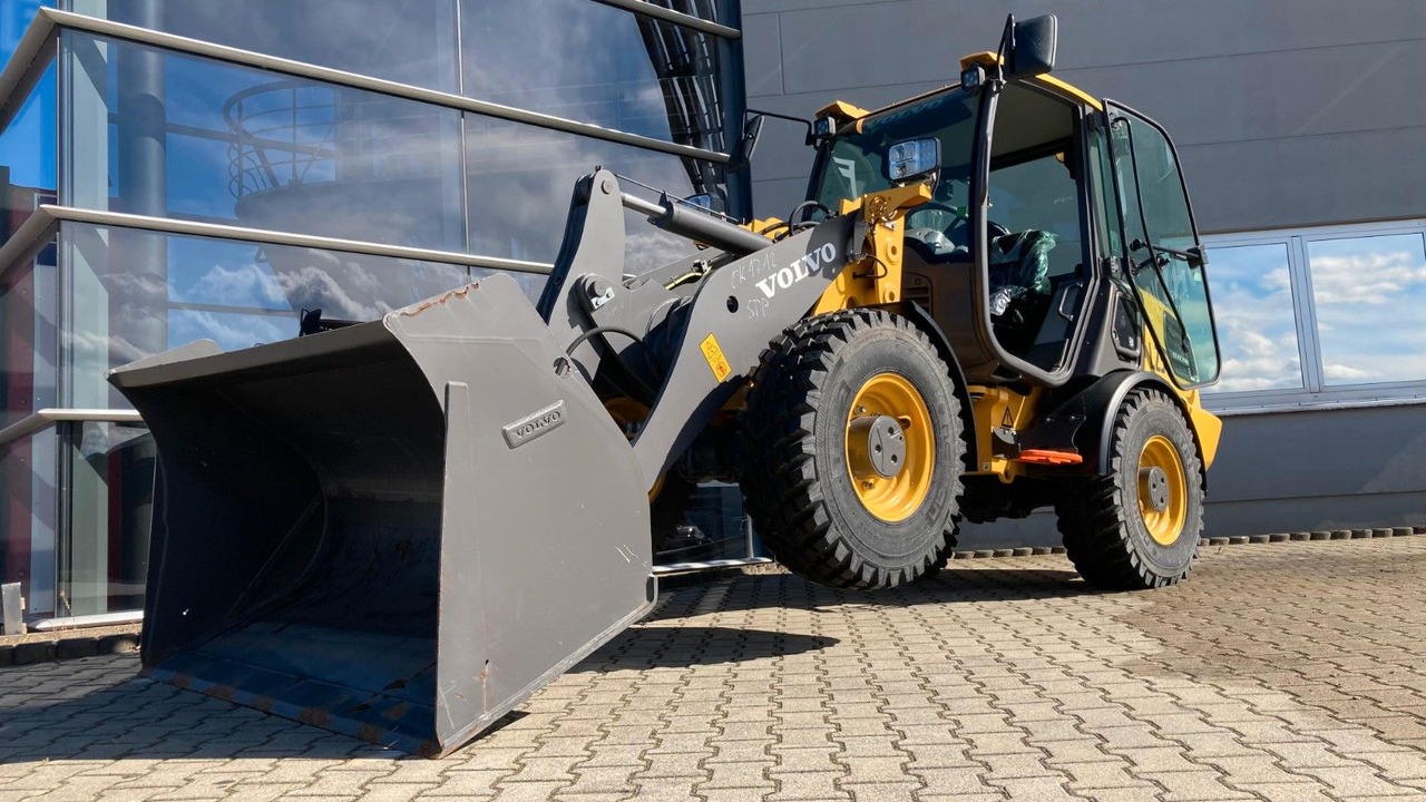 Volvo JL25H Electric *Auch Miete Volvo L25 Electric *Auch Miete*Neuzustand+22+14 kW - Kolesni nakladalec: slika 5 Volvo JL25H Electric *Auch Miete Volvo L25 Electric *Auch Miete*Neuzustand+22+14 kW - Kolesni nakladalec: slika 5