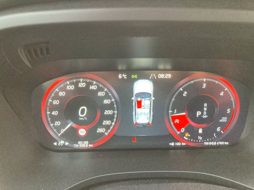 SUV Volvo XC 60 B5 Inscription AWD (Diesel): slika 14 SUV Volvo XC 60 B5 Inscription AWD (Diesel): slika 14