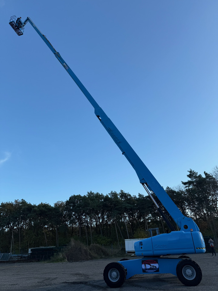 Teleskopska dvižna ploščad GENIE S125: slika 8 Teleskopska dvižna ploščad GENIE S125: slika 8