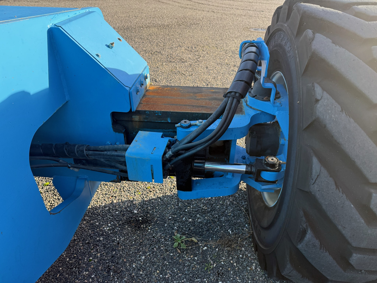 Teleskopska dvižna ploščad GENIE S125: slika 15 Teleskopska dvižna ploščad GENIE S125: slika 15