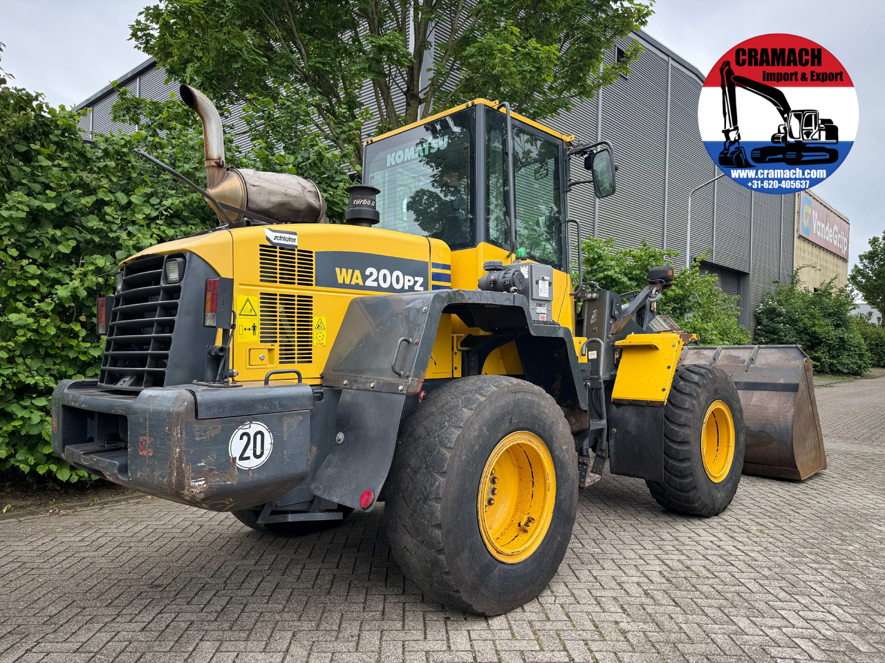 KOMATSU WA200PZ-6 - Kolesni nakladalec: slika 4 KOMATSU WA200PZ-6 - Kolesni nakladalec: slika 4
