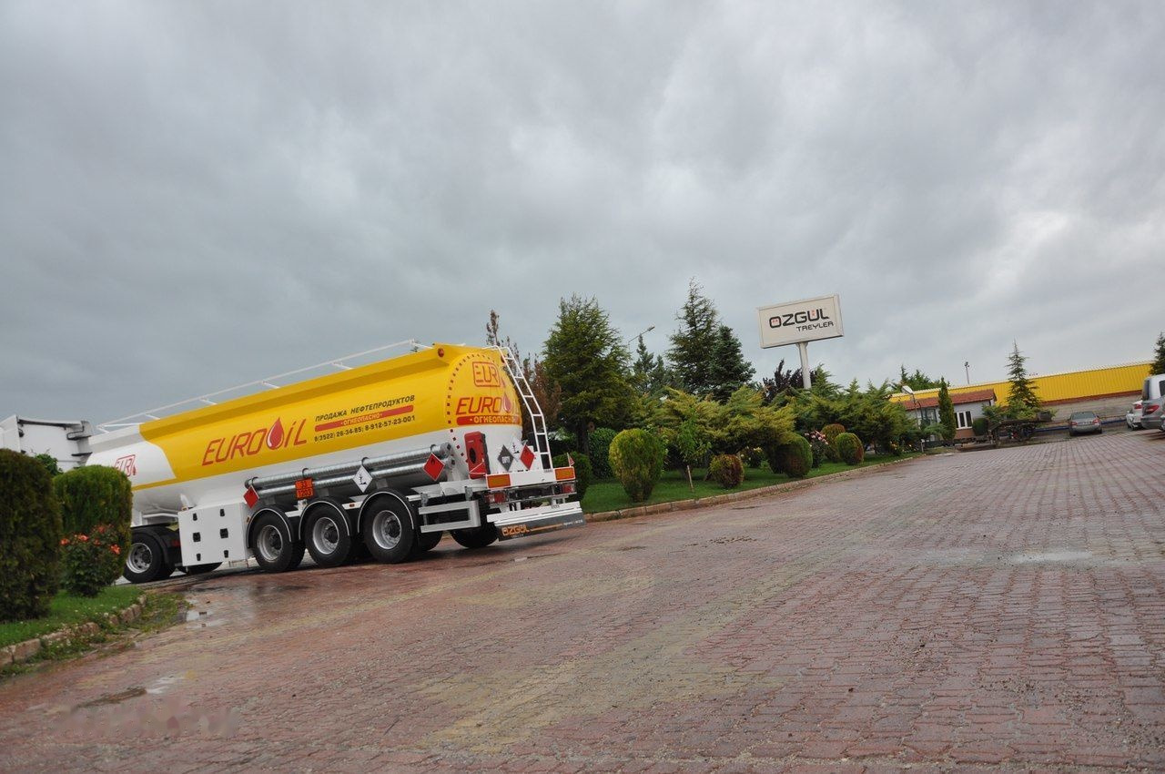 Özgül FUEL TANKER SEMI TRAILER - Polprikolica cisterna: slika 4 Özgül FUEL TANKER SEMI TRAILER - Polprikolica cisterna: slika 4