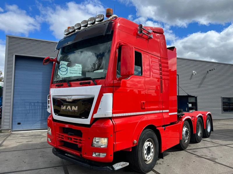 MAN TGX 41.560 TGX 41.60 8x4/4 BLS - Vlačilec: slika 1 MAN TGX 41.560 TGX 41.60 8x4/4 BLS - Vlačilec: slika 1