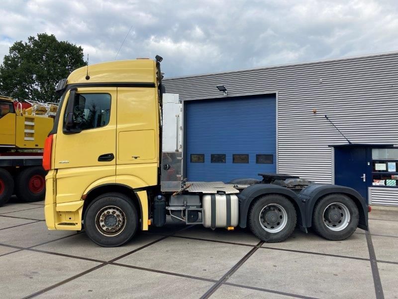 Mercedes-Benz Actros 3351 6x4 - Vlačilec: slika 4 Mercedes-Benz Actros 3351 6x4 - Vlačilec: slika 4