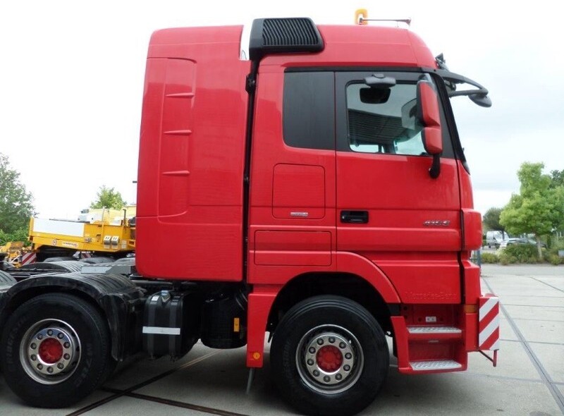 Mercedes-Benz Actros 4165 8x4 Heavy Haulage Tractor - Vlačilec: slika 3 Mercedes-Benz Actros 4165 8x4 Heavy Haulage Tractor - Vlačilec: slika 3