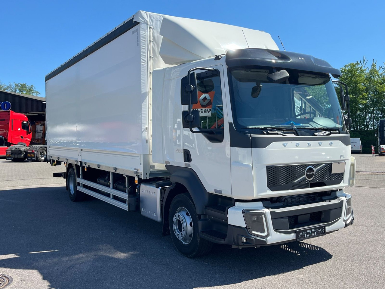 Volvo FL 16.280 Junge Schiebeplane - Tovornjak s ponjavo: slika 3 Volvo FL 16.280 Junge Schiebeplane - Tovornjak s ponjavo: slika 3