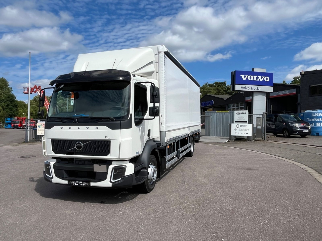 Volvo FL16.280 Junge Schiebeplane - Tovornjak s ponjavo: slika 1 Volvo FL16.280 Junge Schiebeplane - Tovornjak s ponjavo: slika 1