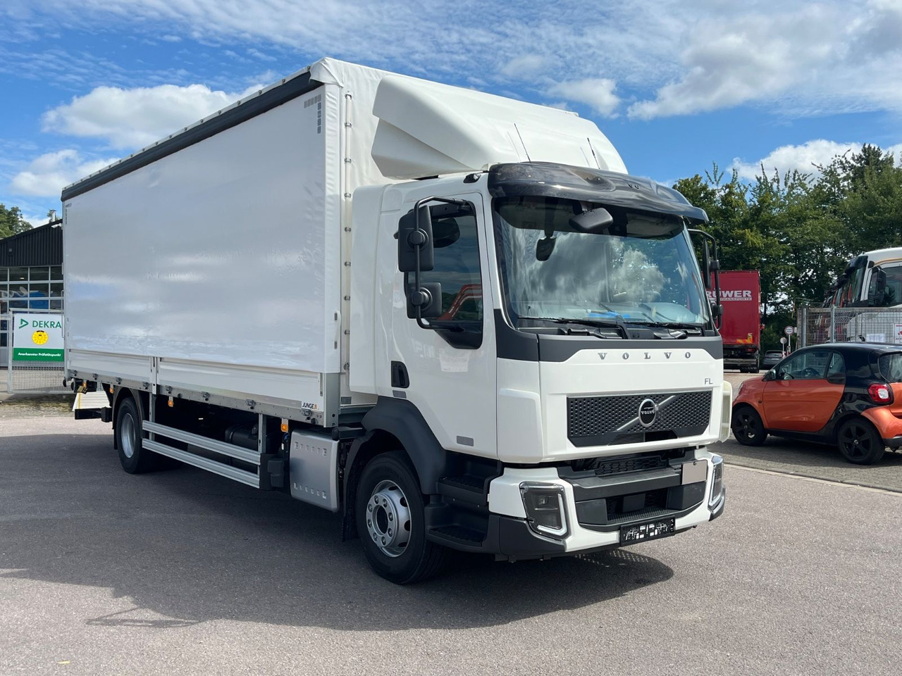 Volvo FL16.280 Junge Schiebeplane - Tovornjak s ponjavo: slika 3 Volvo FL16.280 Junge Schiebeplane - Tovornjak s ponjavo: slika 3