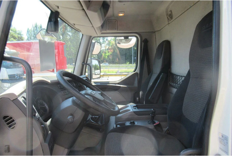 DAF LF 250 250 bak + klep + schuifzeil E6 - Tovornjak s ponjavo: slika 4 DAF LF 250 250 bak + klep + schuifzeil E6 - Tovornjak s ponjavo: slika 4