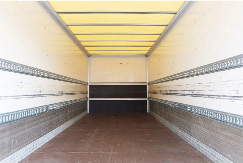 FUSO Canter 7 C 18 Bak+Klep 1000 kg - Tovornjak zabojnik: slika 4 FUSO Canter 7 C 18 Bak+Klep 1000 kg - Tovornjak zabojnik: slika 4