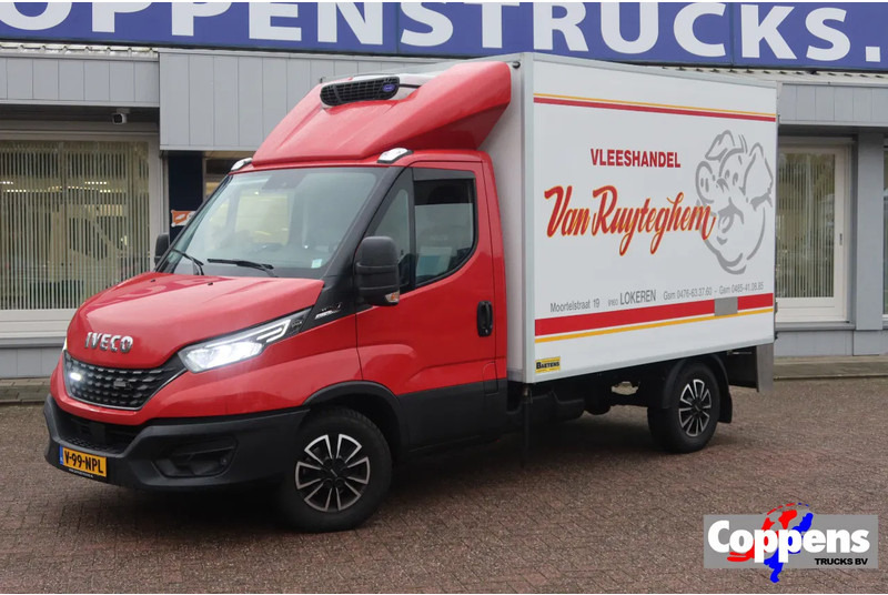 Iveco 35S 180 35 S 180 Hi-Matic - Hladilno vozilo: slika 1 Iveco 35S 180 35 S 180 Hi-Matic - Hladilno vozilo: slika 1