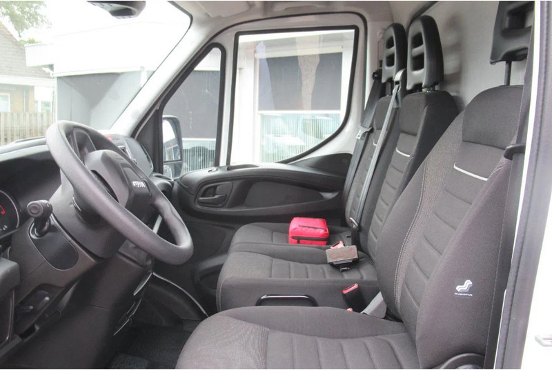 Iveco Daily 35C16 Bak + klep - Dostavno vozilo z zabojnikom: slika 5 Iveco Daily 35C16 Bak + klep - Dostavno vozilo z zabojnikom: slika 5