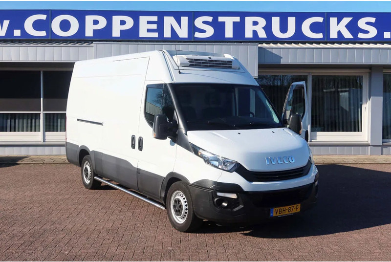 Iveco Daily 35S12 Koel/vries + Stekker 220 volt L2/h2 thermoking Meeneemprijs 17.900,-- euro - Hladilno vozilo: slika 2 Iveco Daily 35S12 Koel/vries + Stekker 220 volt L2/h2 thermoking Meeneemprijs 17.900,-- euro - Hladilno vozilo: slika 2