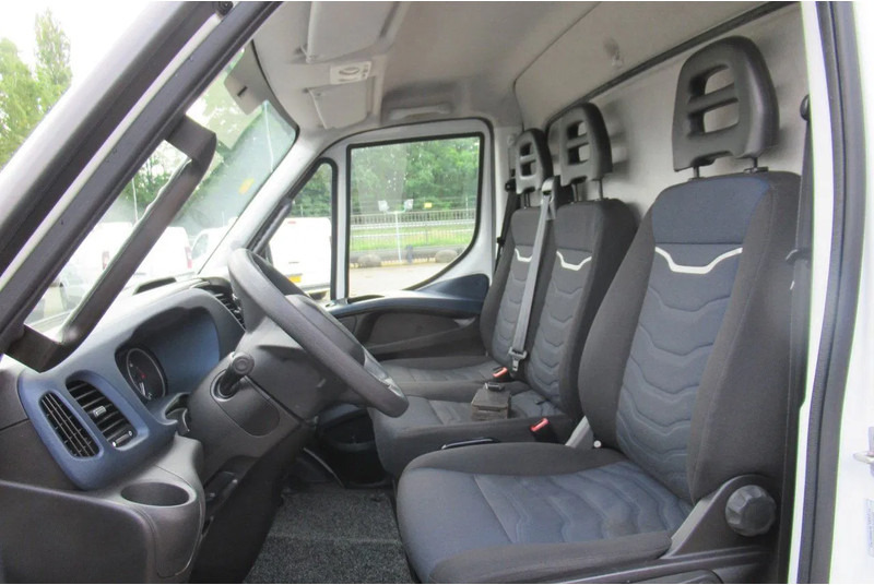Iveco Daily 35S14 Bakwagen +Laadklep DHollandia 750 kg - Dostavno vozilo z zabojnikom: slika 5 Iveco Daily 35S14 Bakwagen +Laadklep DHollandia 750 kg - Dostavno vozilo z zabojnikom: slika 5
