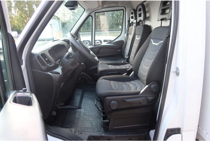 Iveco Daily 35S16 Bakwagen + Laadklep 750kg - Dostavno vozilo z zabojnikom: slika 4 Iveco Daily 35S16 Bakwagen + Laadklep 750kg - Dostavno vozilo z zabojnikom: slika 4