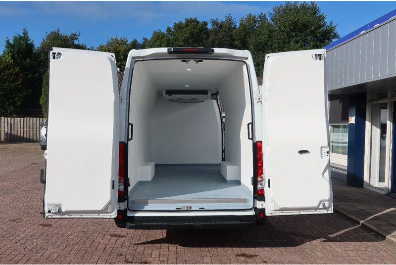 Iveco Daily 35S16 Iveco 35S16 L3/H2 Koel/Vries/ verwarmen Carrier Xarios 350 + 220 volt nacht aansluiting - Hladilno vozilo: slika 3 Iveco Daily 35S16 Iveco 35S16 L3/H2 Koel/Vries/ verwarmen Carrier Xarios 350 + 220 volt nacht aansluiting - Hladilno vozilo: slika 3