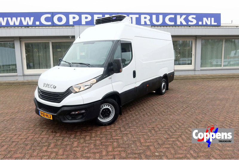 Iveco Daily 35S16 Koelen/vriezen/verwarmen Carrier Xarios 350 + nacht aansluiting 220 volt - Hladilno vozilo: slika 1 Iveco Daily 35S16 Koelen/vriezen/verwarmen Carrier Xarios 350 + nacht aansluiting 220 volt - Hladilno vozilo: slika 1