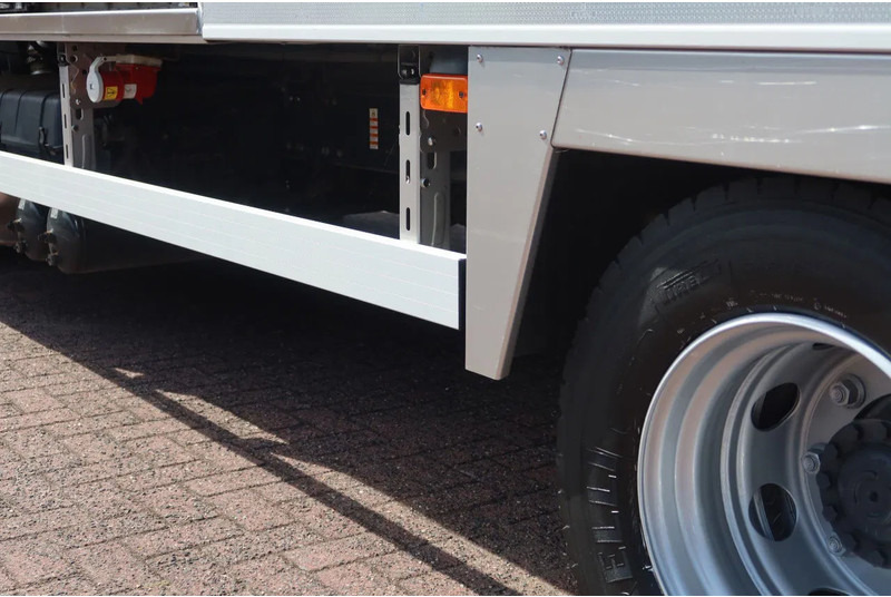 Tovornjak hladilnik Iveco EuroCargo 120 El 210L Carrier Supra 850 MT Koel/Vries+Klep Bitemp met verplaatsbare wand: slika 15