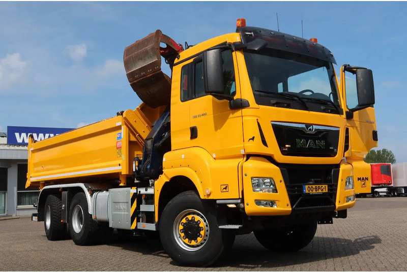 MAN TGS 33.420 2 Zijdige kipper + kraan 6x6 Stuur as - Tovornjak z dvigalom: slika 2 MAN TGS 33.420 2 Zijdige kipper + kraan 6x6 Stuur as - Tovornjak z dvigalom: slika 2