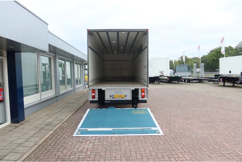 Mercedes-Benz Antos 1924 LL Bakwagen + laadklep 2500 kg - Tovornjak zabojnik: slika 4 Mercedes-Benz Antos 1924 LL Bakwagen + laadklep 2500 kg - Tovornjak zabojnik: slika 4