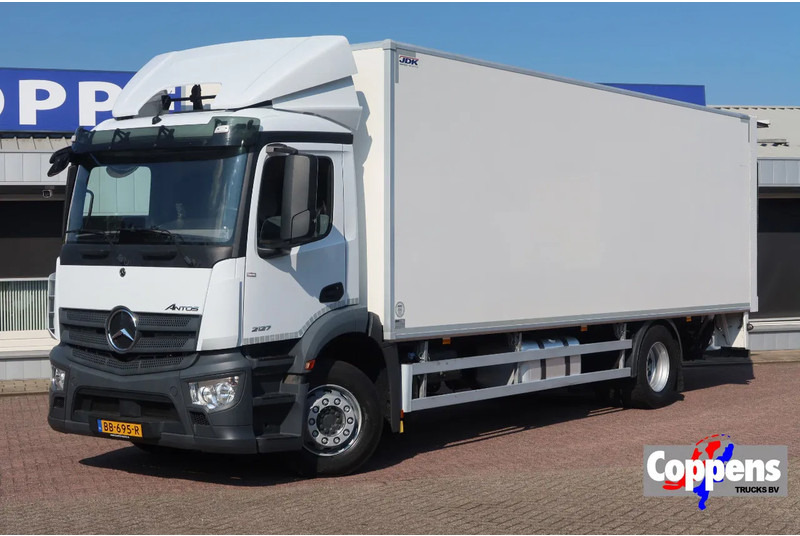 Mercedes-Benz Antos 2127 L Bak + klep 2000 kg Euro 6 - Tovornjak zabojnik: slika 1 Mercedes-Benz Antos 2127 L Bak + klep 2000 kg Euro 6 - Tovornjak zabojnik: slika 1