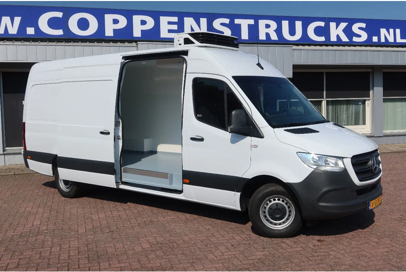 Mercedes-Benz Sprinter 317 Koel/Vries/Verwarmen met nachtaansluiting 220 volt. AUTOMAAT! - Hladilno vozilo: slika 2 Mercedes-Benz Sprinter 317 Koel/Vries/Verwarmen met nachtaansluiting 220 volt. AUTOMAAT! - Hladilno vozilo: slika 2