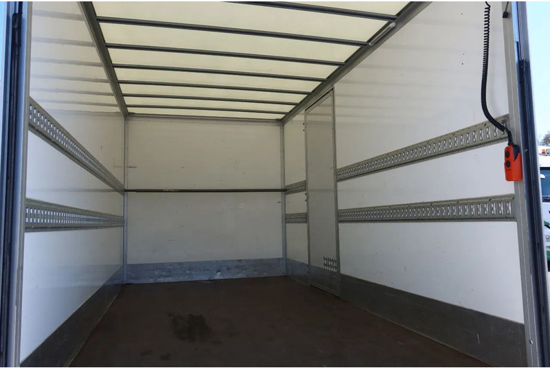 Mercedes-Benz Sprinter 515 CDI - Dostavno vozilo z zabojnikom: slika 4 Mercedes-Benz Sprinter 515 CDI - Dostavno vozilo z zabojnikom: slika 4