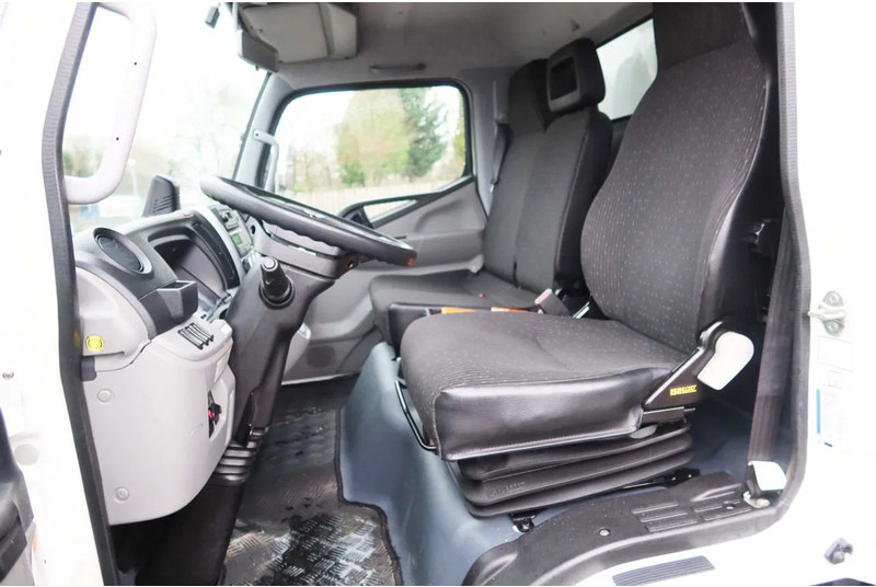 Mitsubishi Canter 7 C 18 Bak + klep 1000KG Euro 6 - Tovornjak zabojnik: slika 5 Mitsubishi Canter 7 C 18 Bak + klep 1000KG Euro 6 - Tovornjak zabojnik: slika 5