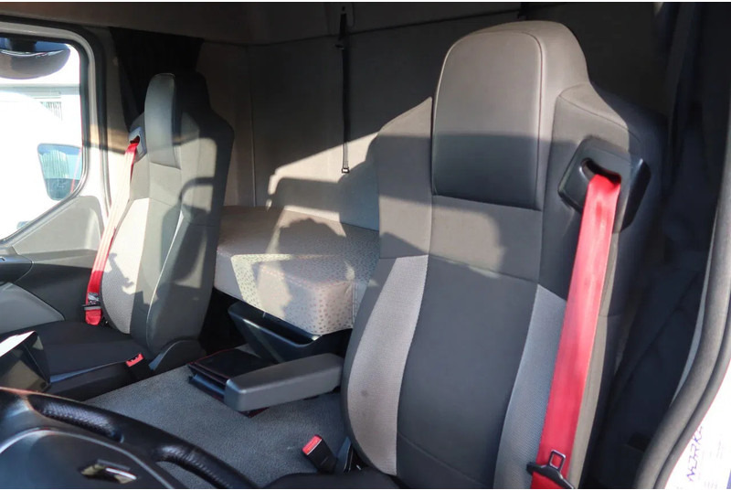 Renault D250 Bakwagen + Laadklep Deuren - Tovornjak zabojnik: slika 5 Renault D250 Bakwagen + Laadklep Deuren - Tovornjak zabojnik: slika 5