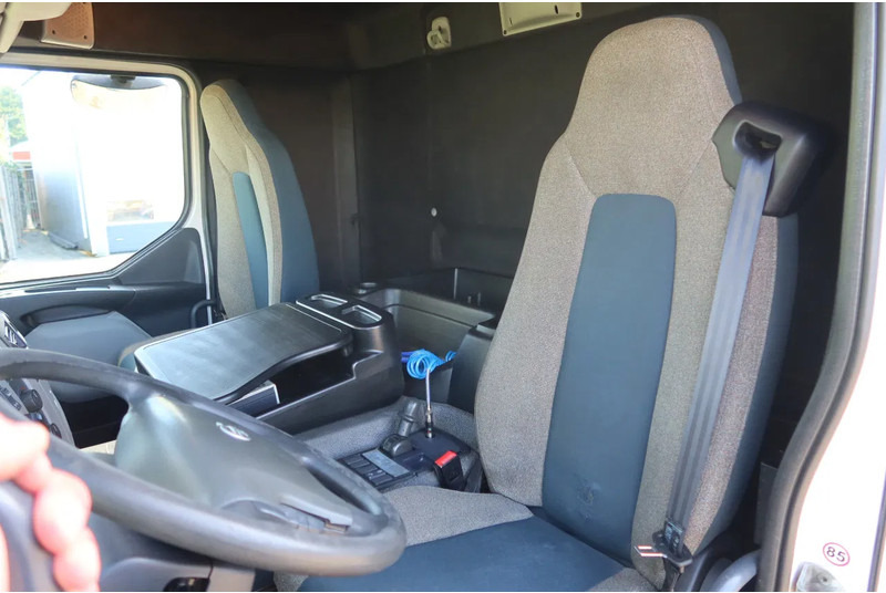 Volvo FE Bak+Klep Dhollanida 2.000 kg - Tovornjak zabojnik: slika 5 Volvo FE Bak+Klep Dhollanida 2.000 kg - Tovornjak zabojnik: slika 5