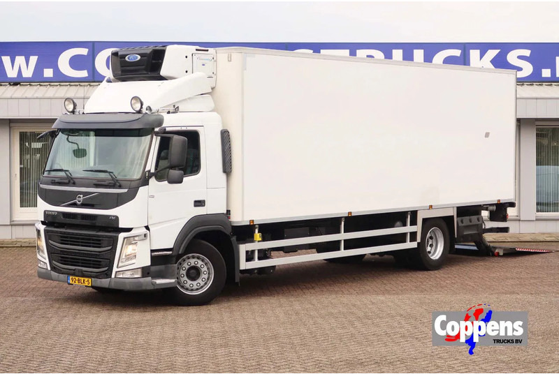 Volvo FM 330 4x2 Koel/Vries Carrier Supra 380 + Klep Dhollandia 2500 kg - Tovornjak hladilnik: slika 1 Volvo FM 330 4x2 Koel/Vries Carrier Supra 380 + Klep Dhollandia 2500 kg - Tovornjak hladilnik: slika 1