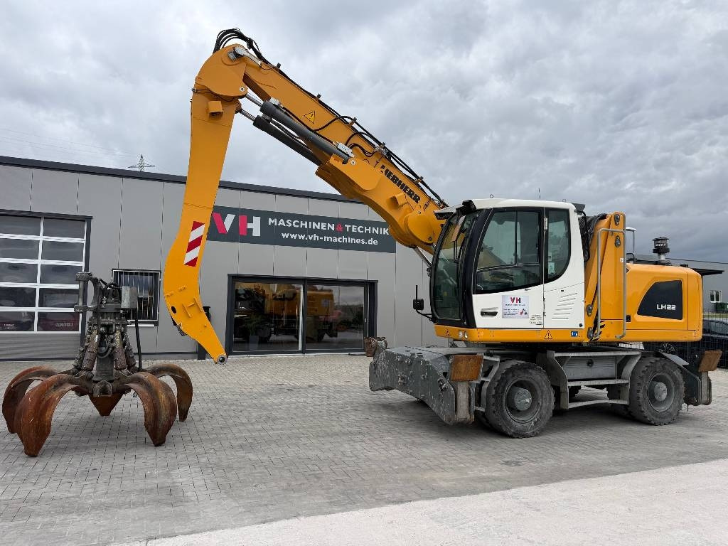 Liebherr LH 22  - Bager za prekladanje primarnih/ Sekundarnih surovin: slika 1 Liebherr LH 22  - Bager za prekladanje primarnih/ Sekundarnih surovin: slika 1