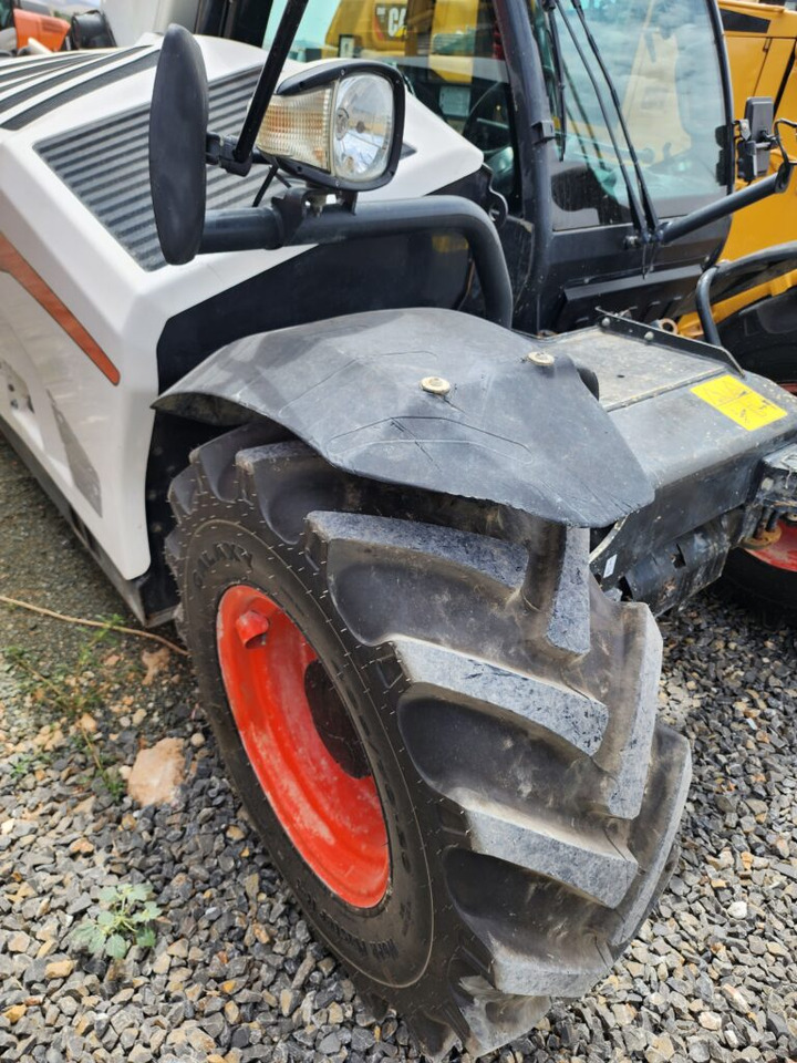 BOBCAT TL30.60DA - Teleskopski viličar: slika 5 BOBCAT TL30.60DA - Teleskopski viličar: slika 5